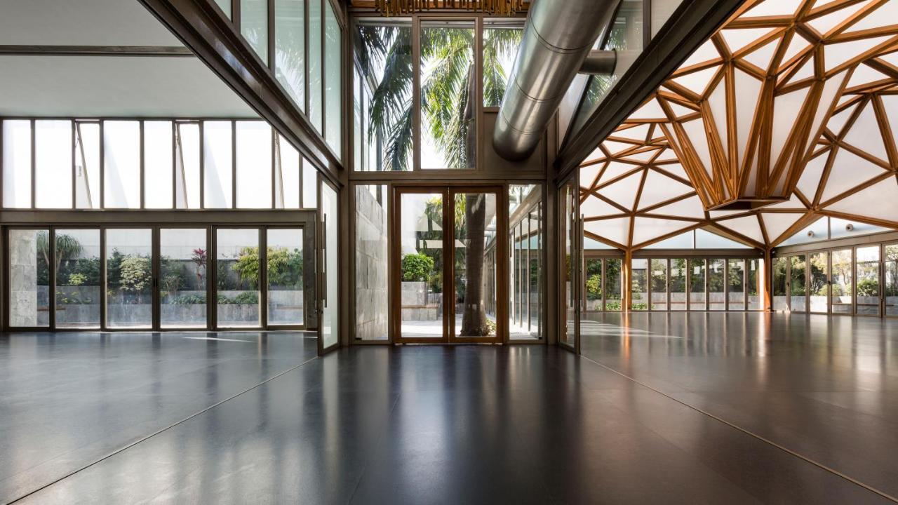 Hotel Crystal Palace Meerut Eksteriør billede