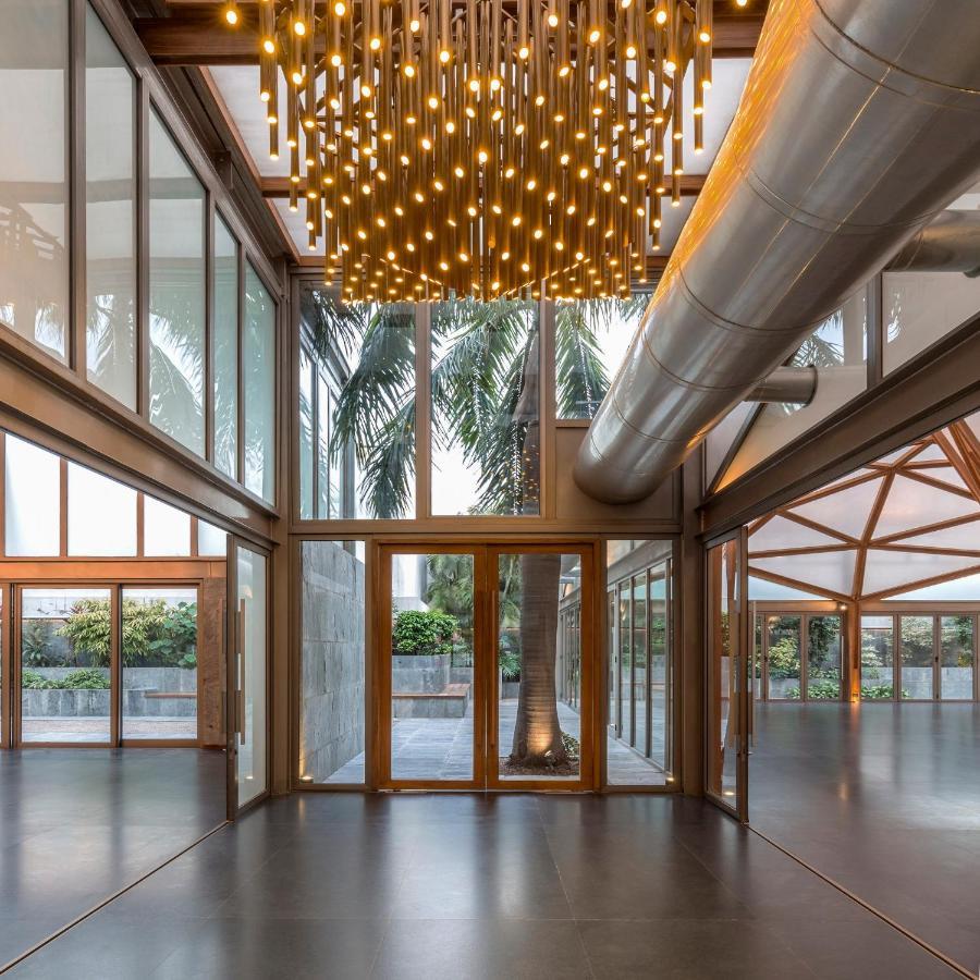 Hotel Crystal Palace Meerut Eksteriør billede