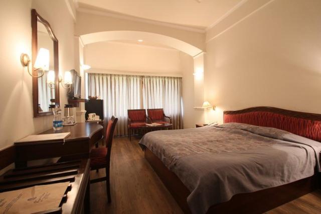 Hotel Crystal Palace Meerut Eksteriør billede